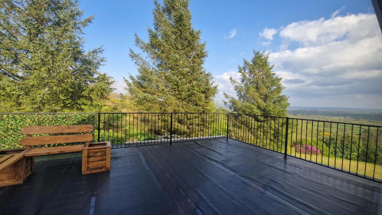 Goldenhill Guesthouse Omagh Dış mekan fotoğraf