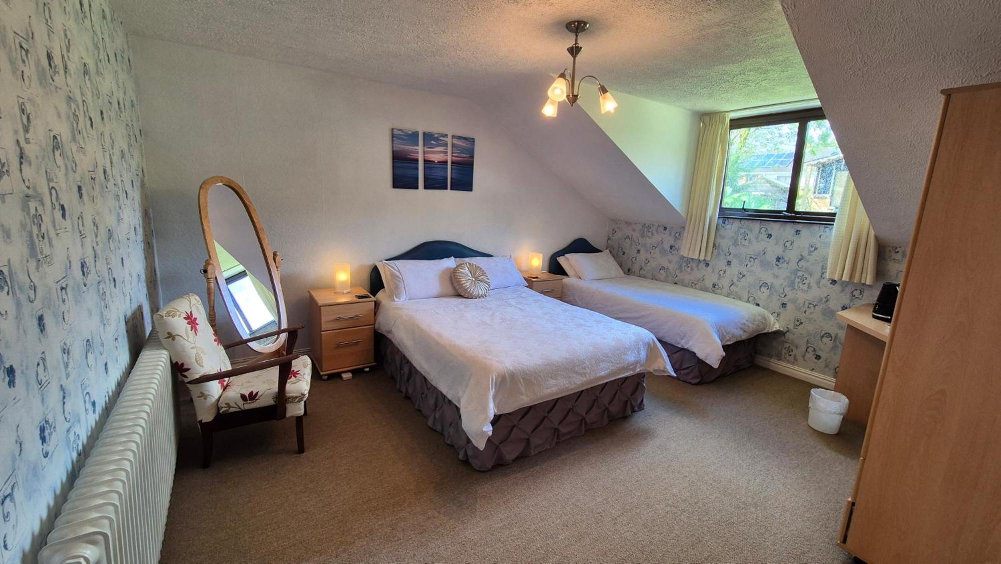 Goldenhill Guesthouse Omagh Dış mekan fotoğraf